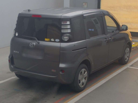 2008 Toyota Sienta NCP81G[1]