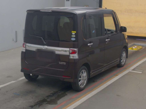 2010 Daihatsu Tanto Custom L375S[1]