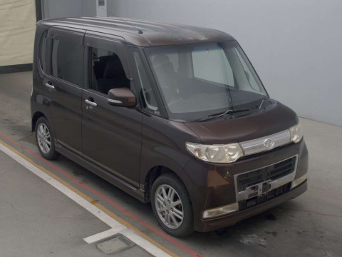 2010 Daihatsu Tanto Custom L375S[2]