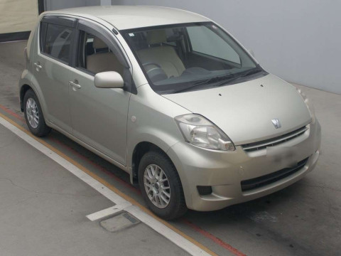 2010 Toyota Passo KGC10[2]