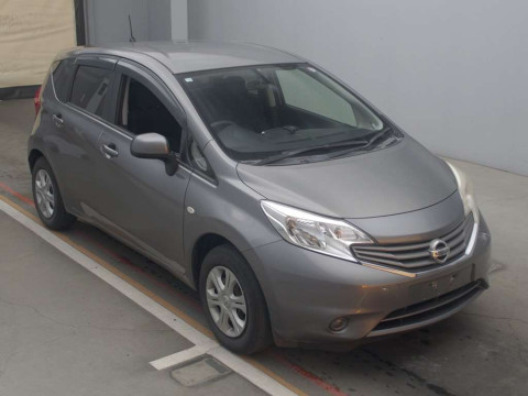 2013 Nissan Note E12[2]