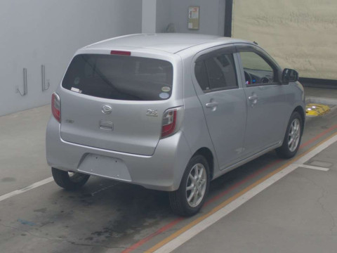 2012 Daihatsu Mira es LA300S[1]