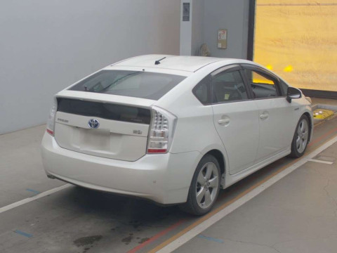 2009 Toyota Prius ZVW30[1]