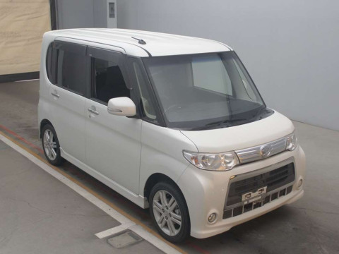 2012 Daihatsu Tanto Custom L375S[2]