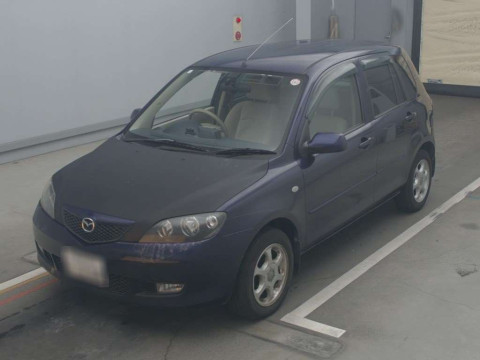 2004 Mazda Demio DY3R[0]