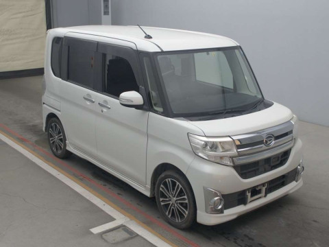 2013 Daihatsu Tanto LA600S[2]