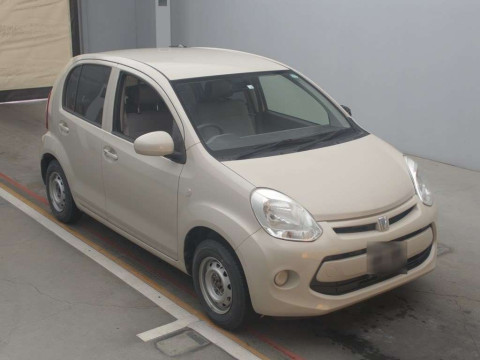 2014 Toyota Passo KGC30[2]