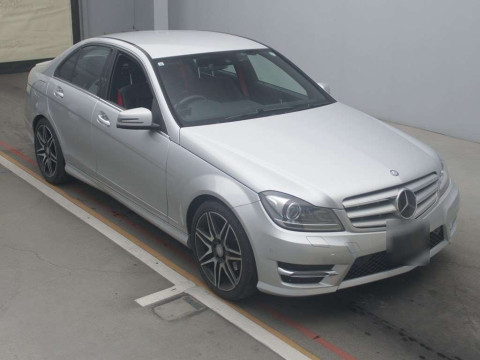 2013 Mercedes Benz C-Class 204049[2]