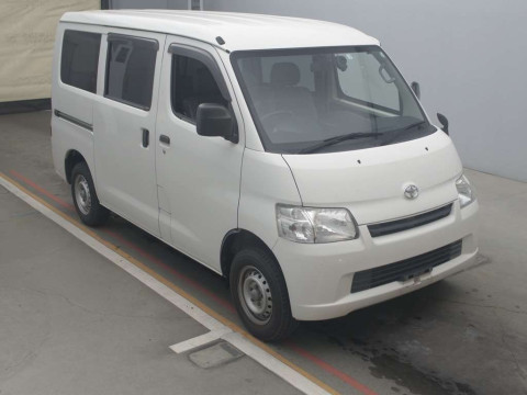 2019 Toyota Townace Van S402M[2]