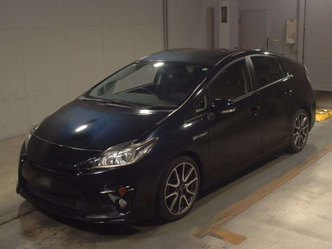 2015 Toyota Prius ZVW30[0]