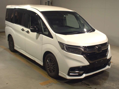 2022 Honda Step WGN RP5[2]