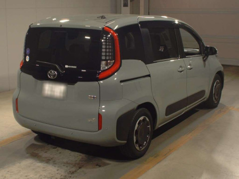 2023 Toyota Sienta MXPL10G[1]