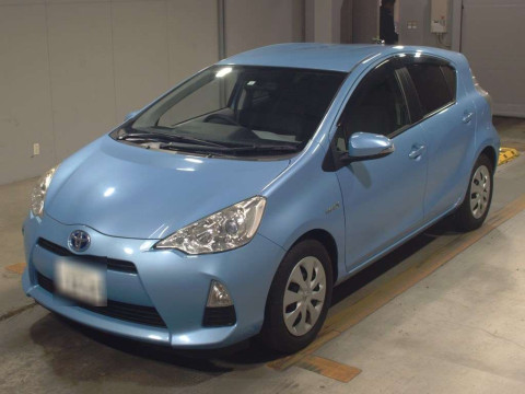 2012 Toyota Aqua NHP10[0]