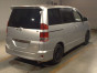 2004 Toyota Noah