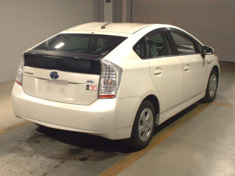 2010 Toyota Prius ZVW30[1]