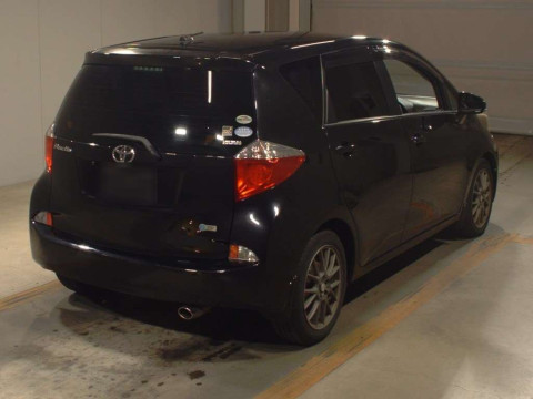 2011 Toyota Ractis NSP120[1]