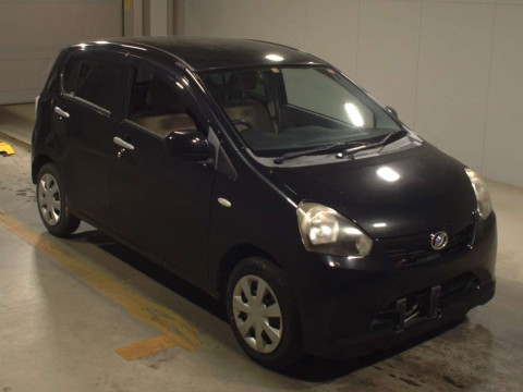 2012 Daihatsu Mira es LA300S[2]