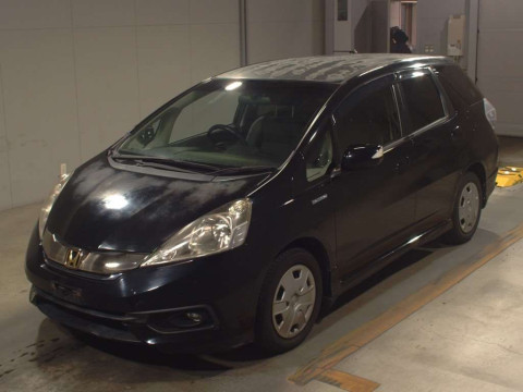 2014 Honda Fit Shuttle Hybrid GP2[0]