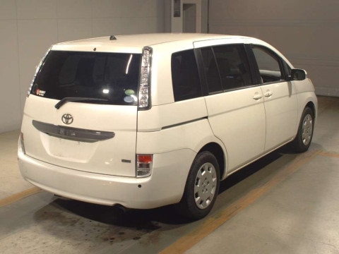 2013 Toyota Isis ZGM10G[1]