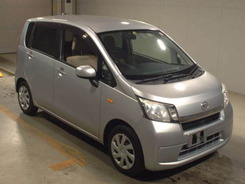 2013 Daihatsu Move LA100S[2]