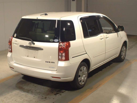 2011 Toyota Raum NCZ20[1]