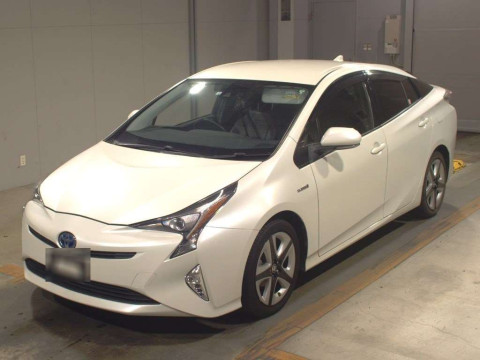 2016 Toyota Prius ZVW50[0]