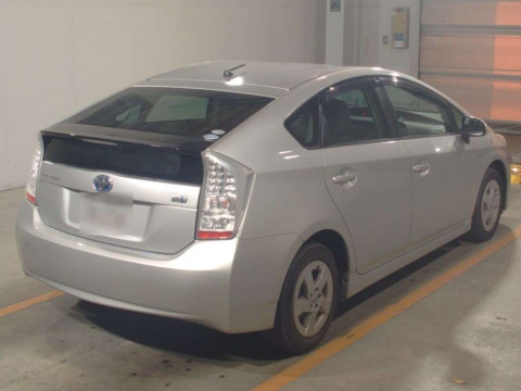 2011 Toyota Prius ZVW30[1]