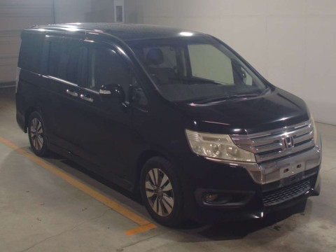 2012 Honda Step WGN Spada RK5[2]