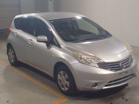 2012 Nissan Note E12[2]