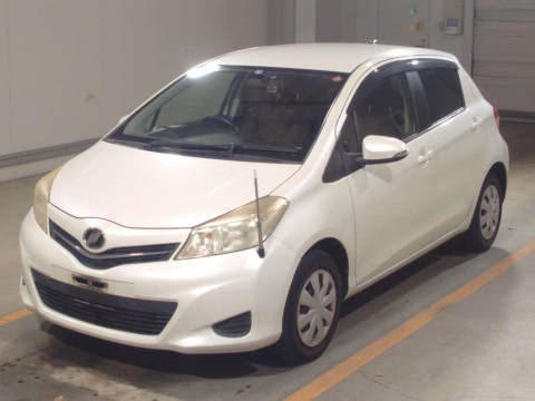 2011 Toyota Vitz KSP130[0]