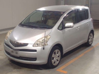 2010 Toyota Ractis