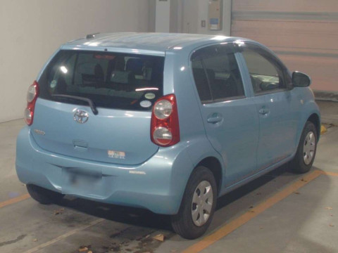 2013 Toyota Passo KGC30[1]