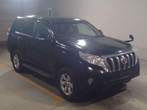 2016 Toyota Land Cruiser Prado GDJ150W[2]