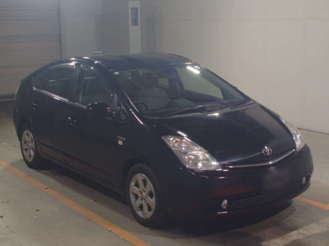 2009 Toyota Prius NHW20[2]