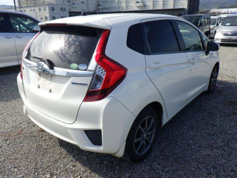 2014 Honda Fit Hybrid GP5[1]