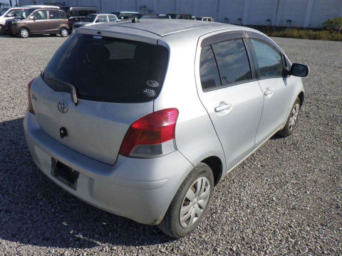 2009 Toyota Vitz KSP90[1]