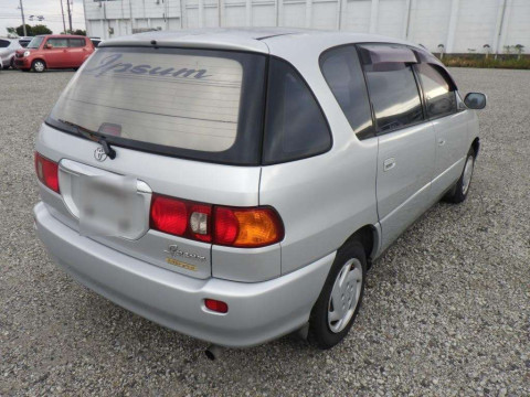 1998 Toyota Ipsum SXM10G[1]