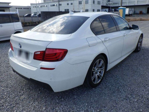 2012 BMW 5 Series XG20[1]