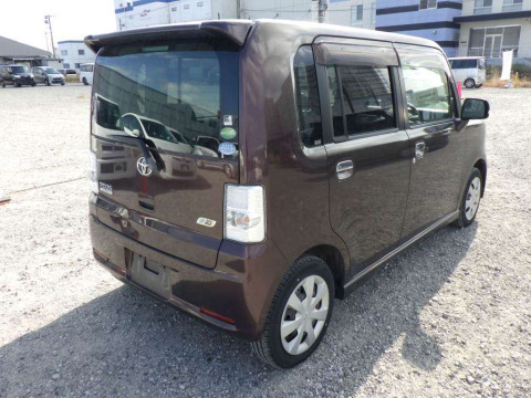 2012 Toyota Pixis Space L575A[1]