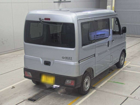 2024 Daihatsu Hijet Cargo S700V[1]