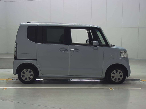 2011 Honda N-BOX JF1[2]