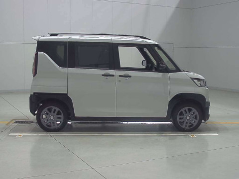 2024 Mitsubishi Delica Mini B38A[2]