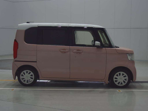 2018 Honda N-BOX JF3[2]