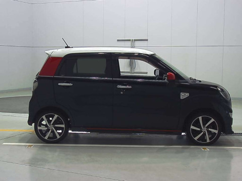 2016 Daihatsu Cast LA250S[2]