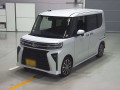 2022 Daihatsu Tanto Custom