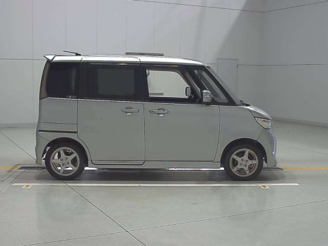 2010 Suzuki Palette SW MK21S[2]