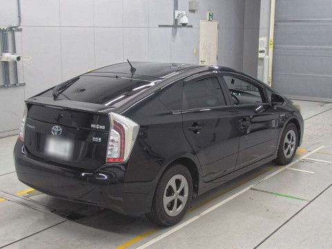 2013 Toyota Prius ZVW30[1]