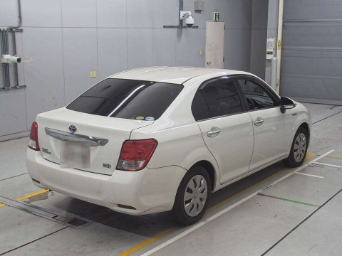 2013 Toyota Corolla Axio NKE165[1]