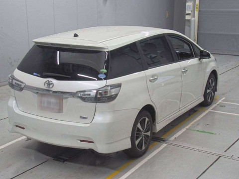 2013 Toyota Wish ZGE20W[1]