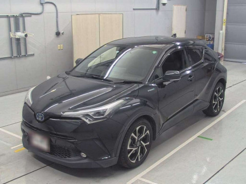 2018 Toyota C-HR ZYX10[0]